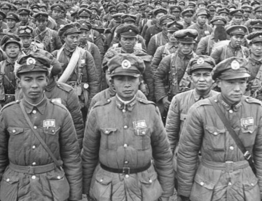 云南解放后，一股国民党残军进入缅甸金三角，由于老蒋拒绝他们入台，残军只好自谋出路