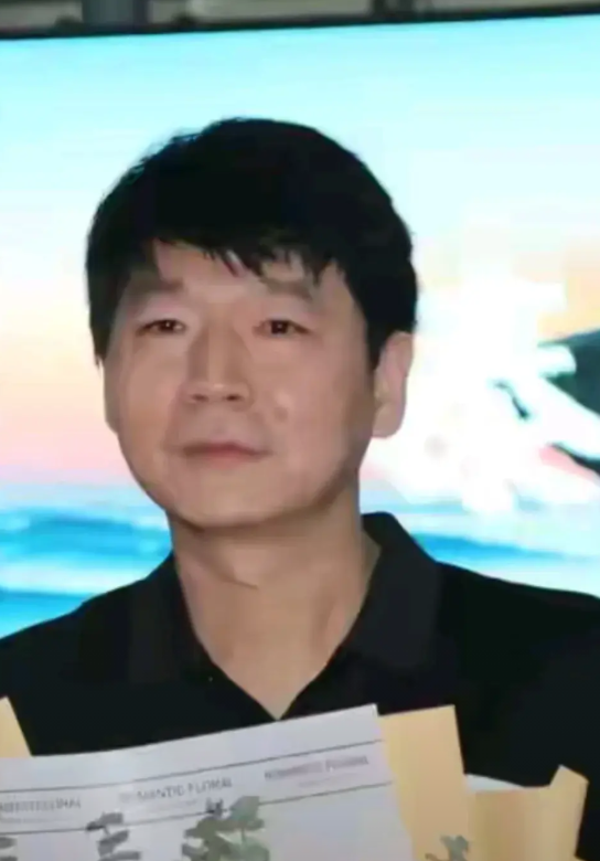 邱彪教练咱该歇歇了
两次输给北控，进前八成为画饼，成为泡影，因来媒体，球迷的怨声