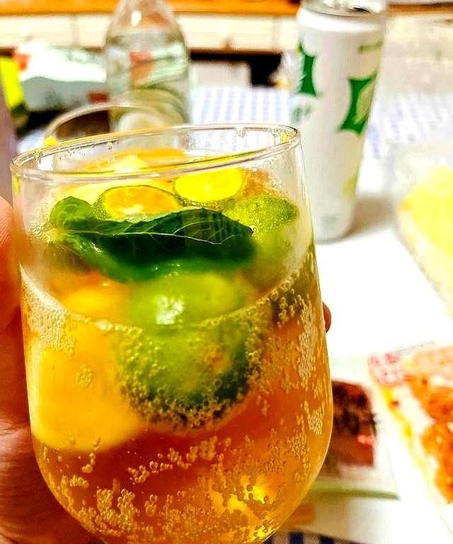 你以为啤酒就是那几块钱一瓶的“水”？别逗了，光是名字就能让你脑袋炸开花！从几千年