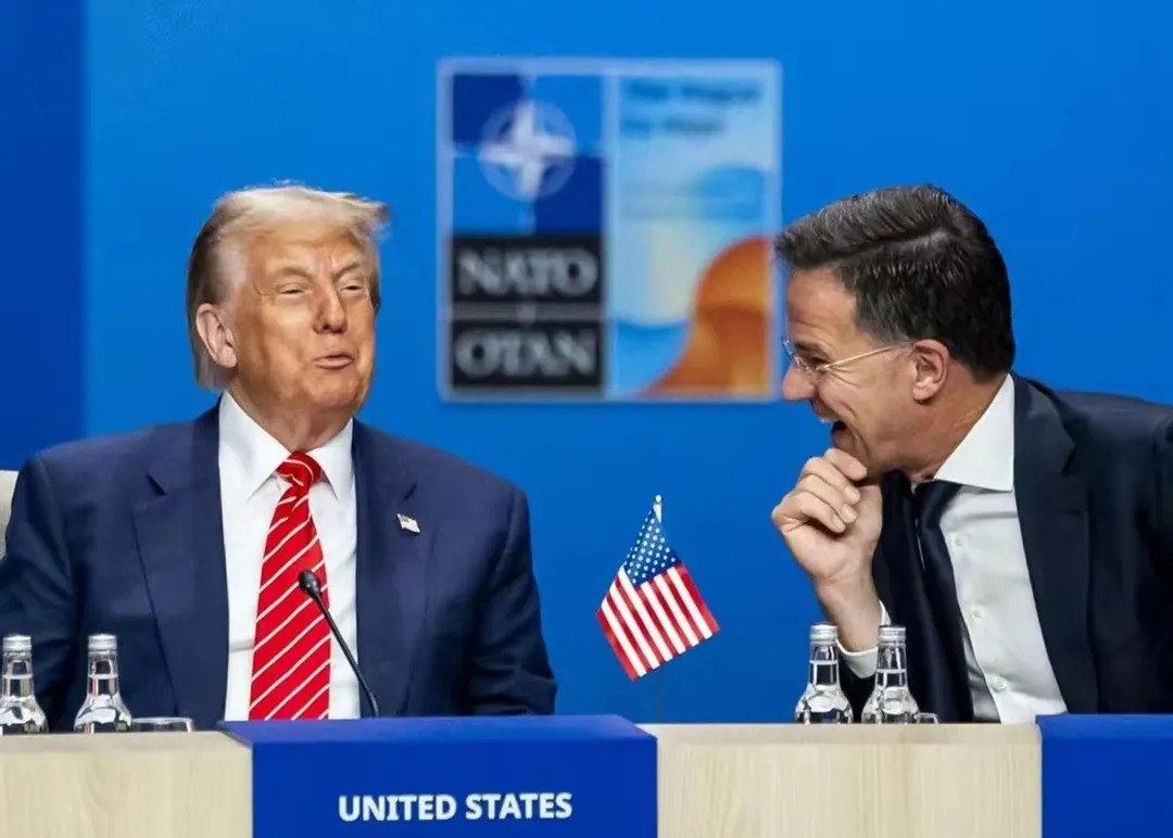 北约认美国当爹，欧洲要完？











北约秘书长竟然喊美国总统“爸爸