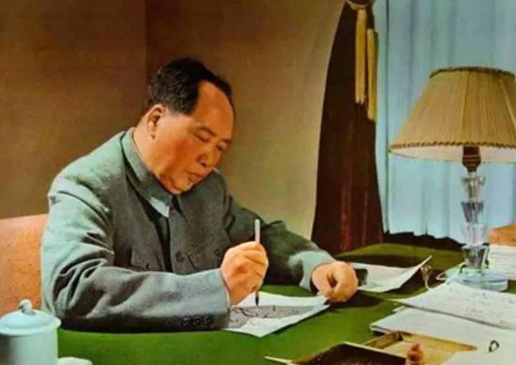 1973年12月，主席一声令下，8大军 区司令员对调，10天内不带随员上任，许世