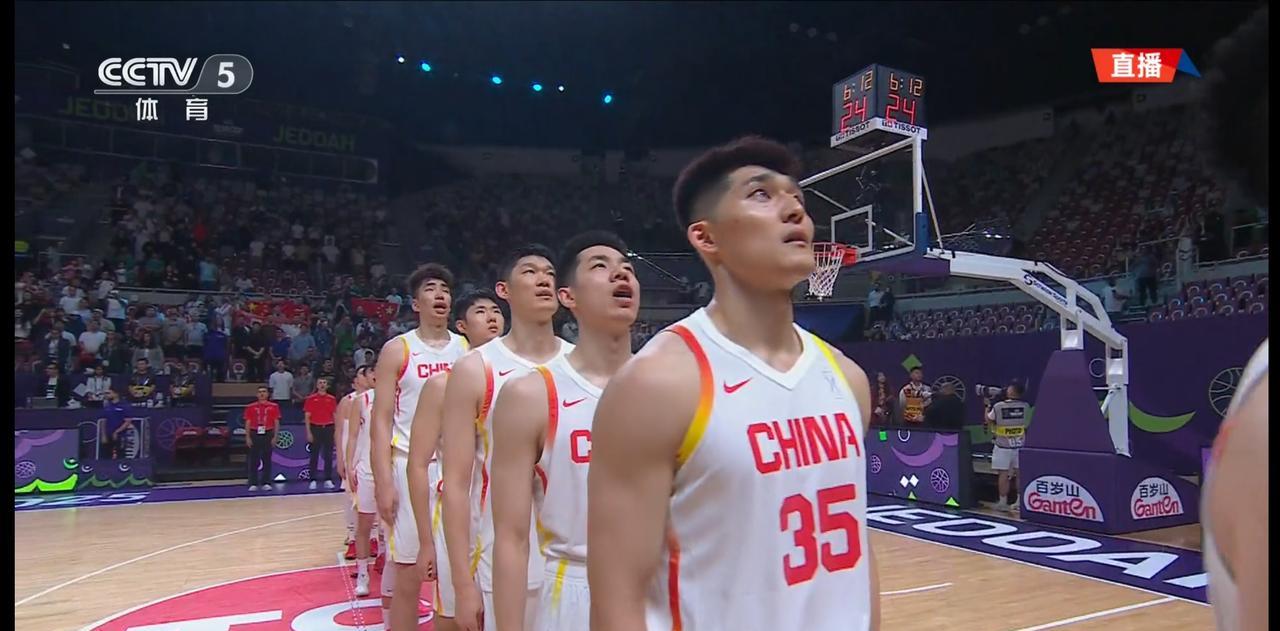 开门红！祝贺中国男篮亚洲杯小组赛首战告捷，以93:88艰难战胜东道主沙特阿拉伯，