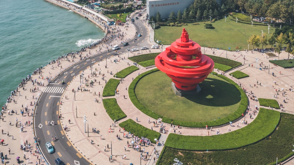 青岛的海，是我深夜不敢点开的语音消息