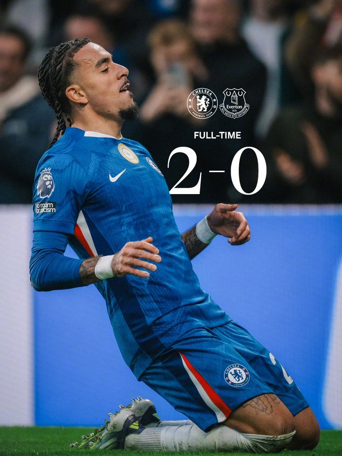 铁卫觉醒！#切尔西2比0埃弗顿# 
在切尔西最需要胜利的时候，
蓝军在主场迎来了