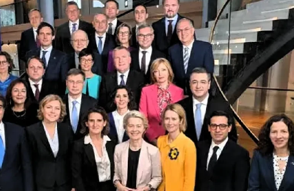 就在刚刚，欧盟五国联合发声，公开表态称“乌克兰不能被迫脱离欧盟，不能通过武力逼迫