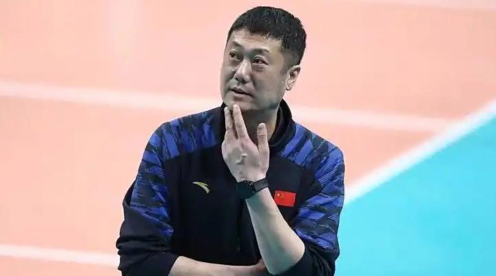 不到24小时，中国女排名单出现大反转
赵勇真是一个灵活的教练
球迷有争议，马上做