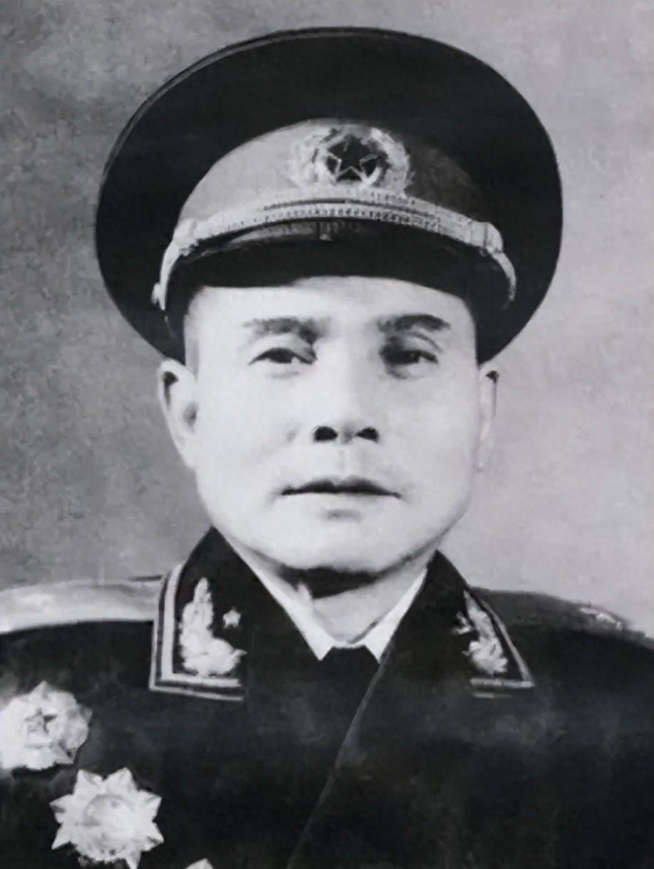 94年开国中将逝世，临终遗言提及董存瑞，随后追悼会被推迟了5天
“把通知先压下，