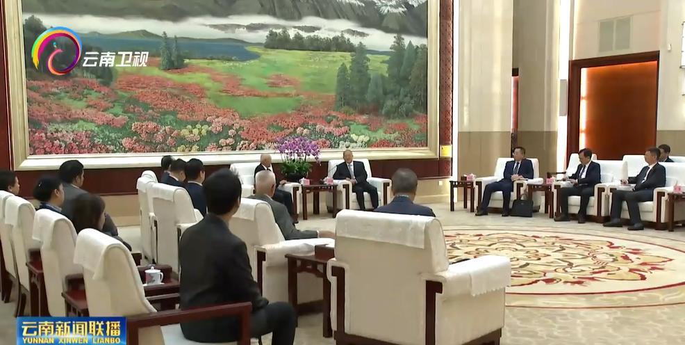 6月18日，云南省领导在昆明会见了泰国正大集团资深副董事长李绍祝一行。