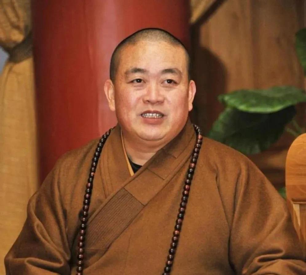 少林方丈六根不净，尘心未了
传言终成事实。阿弥陀佛，带头大哥不好当啊。
堂堂少林