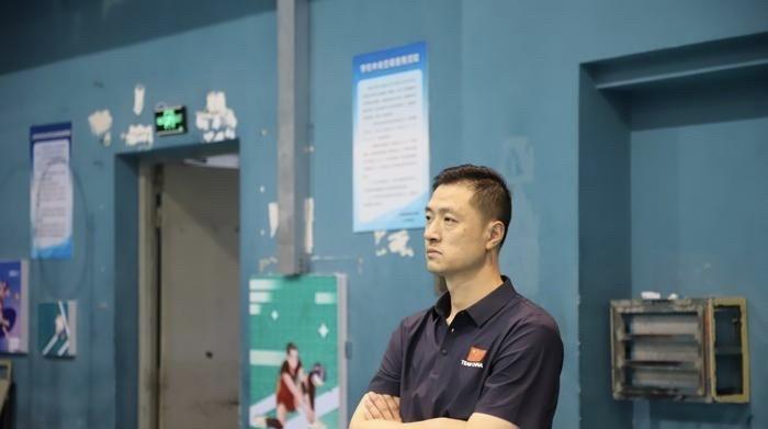 一位排球青训教练的20年时光：努力提高女排球员成才率
      根据2024年
