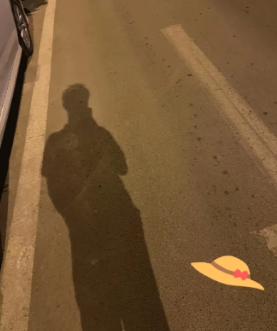 跟前夫离婚一年半了，昨天听朋友们说他在打听我。

       当初他出轨的时候