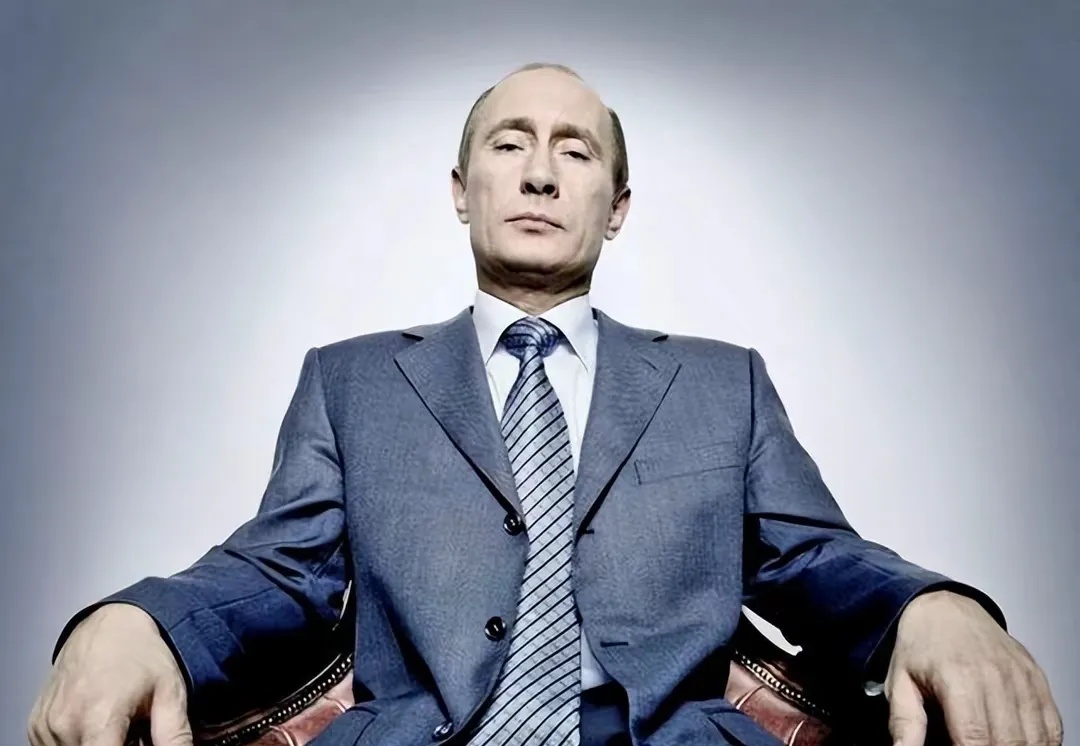 身处漩涡，也要为难中国？



亟需中国支持的俄罗斯为何会处处反华？



俄罗