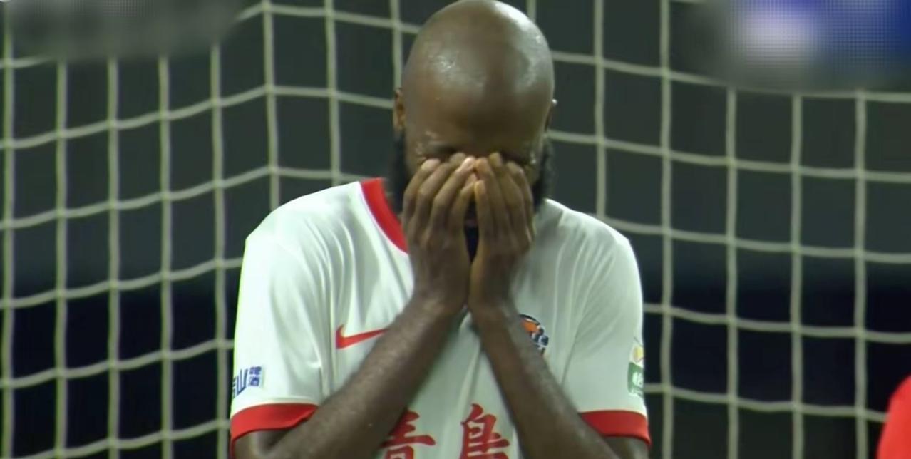 梅州客家1-0青岛海牛！大家可以正常讨论一下李霄鹏的执教水平吗？现在青岛海牛重回