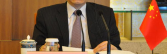 日本不服中国表态，召见我国大使，反被我方回怼，对日下达通牒。

11月14日，日