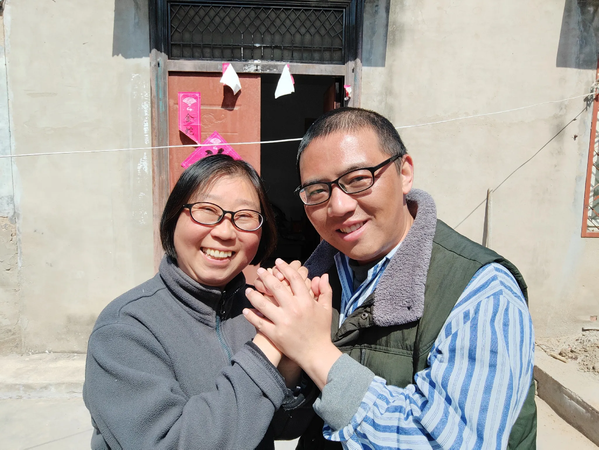 昨天我男朋友向世界宣布我是他女朋友了！   
     我为什么这么说呢？因为我
