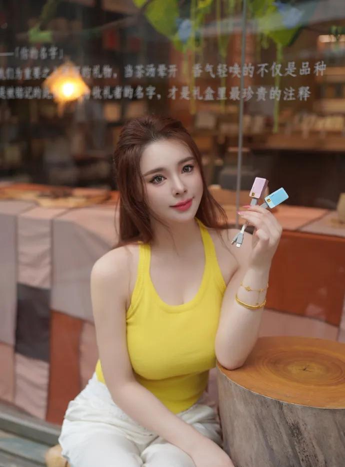 有没有人和我一样觉得现在很多hifi耳机品牌不管展会还是线上宣传推广整各种美女站