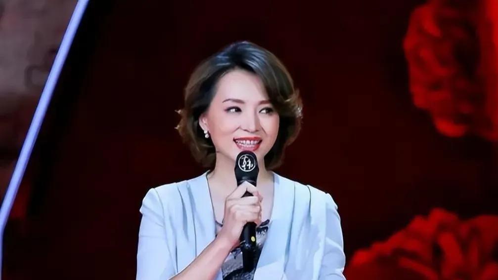 央视新星血泪爱情：马翩然悲剧离世，八年情断刀下真相揭秘！
