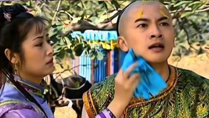 林心如拍《还珠格格》那阵儿，心里老犯嘀，五阿哥的扮演者苏有朋，是不是喜欢自己？
