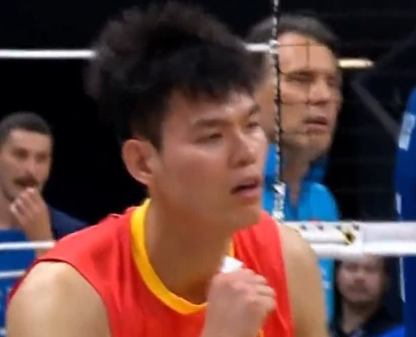【从王滨蜕变说说中国男排】
中国男排世锦赛三连败收官，但王滨的表现得到众口一词