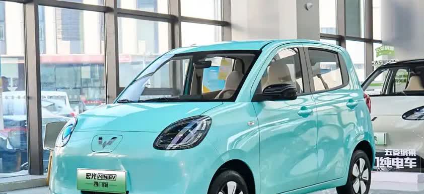 宏光MINIEV四门版实际用车体验如何？试驾一下就知道了！
 
预算只有5万