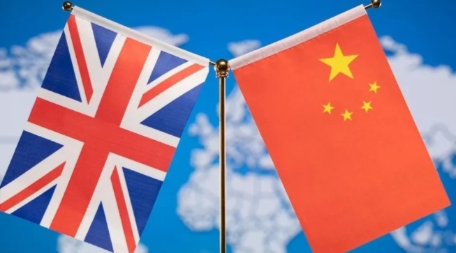 对于我们的警告，英国完全不听！英国外交大臣放话，未来在南海、台湾海峡将会见到英国