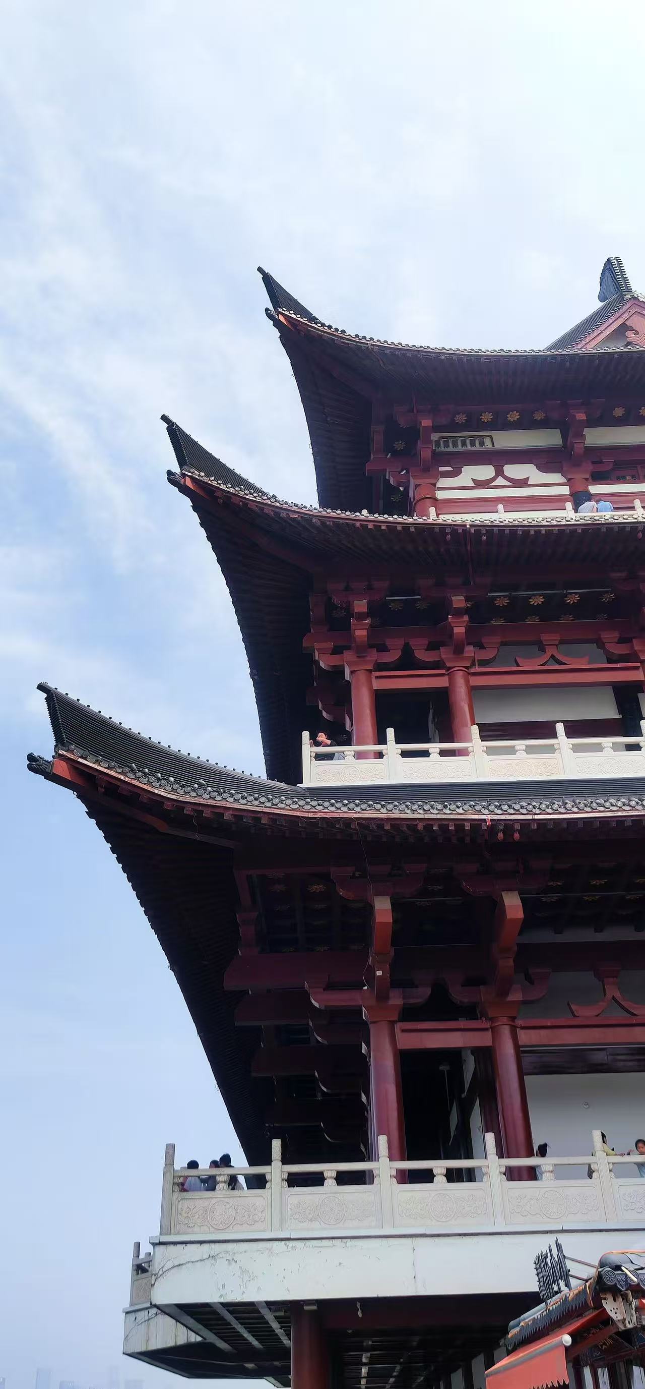 湖南长沙旅游，新地标杜甫江阁的诗意之旅✨