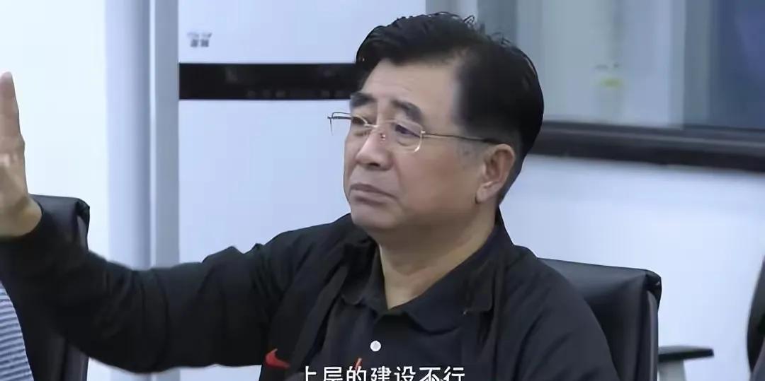 宋主席坦露心声，说了句肺腑之言。
在中国国足经历了0：7惨败日本，0：1不敌印尼
