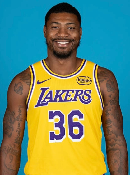 八村小里回来，拉拉斯玛特又要替补了
说真的，拉拉斯玛特这几场在首发真的打的挺不错