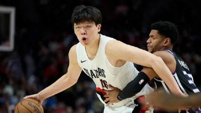 开拓者目前对小杨的培养是成功且富有成效的
负责任的说，直到目前为止，他一直处于稳