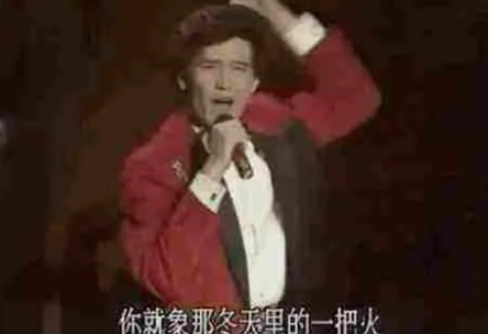 1982年，22岁的费翔和21岁的叶倩文私定终身，两人爱得死去活来，可是这段恋情