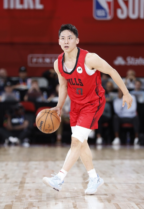 NBA夏季联赛，公牛72-116惨败猛龙。

本场比赛，代表公牛出战的河村勇辉表