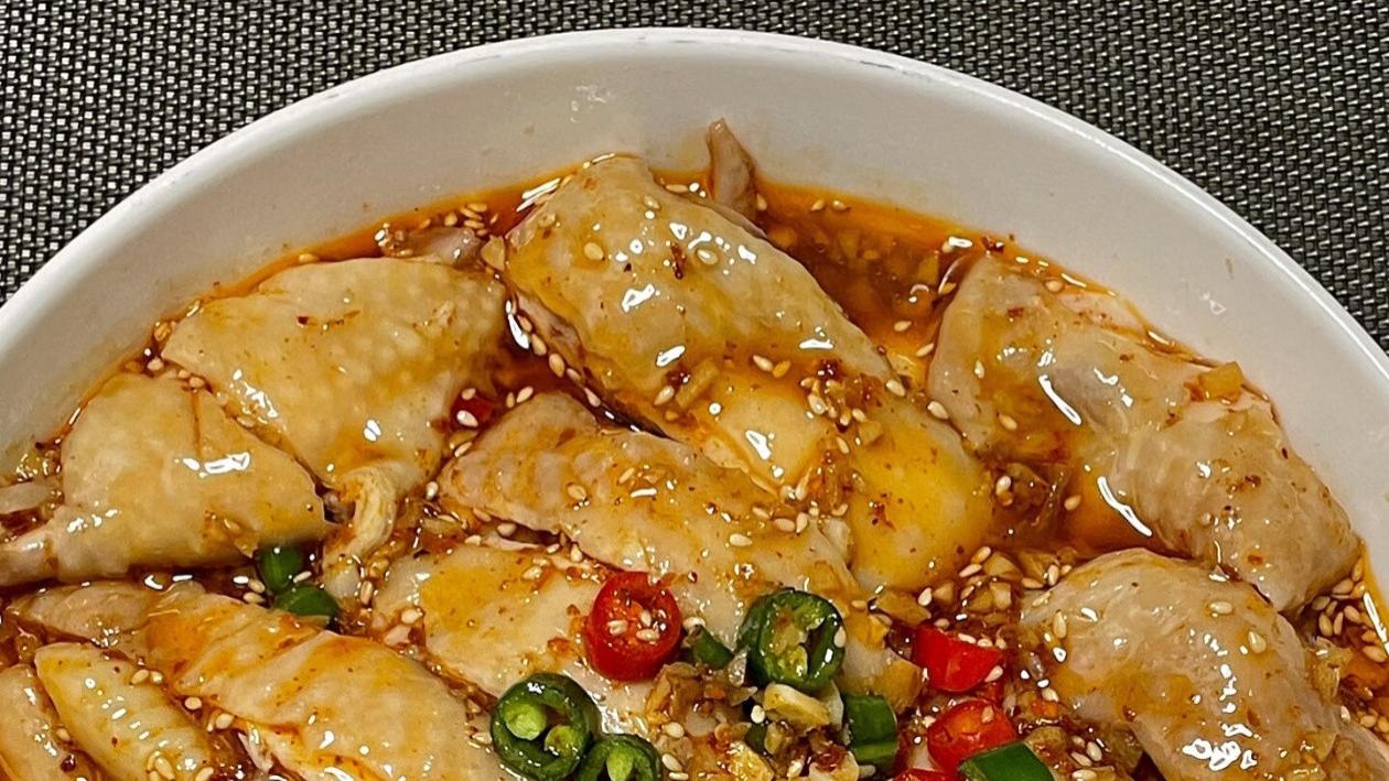 舌尖上的家常丨红烧排骨：酱汁与时光的共舞