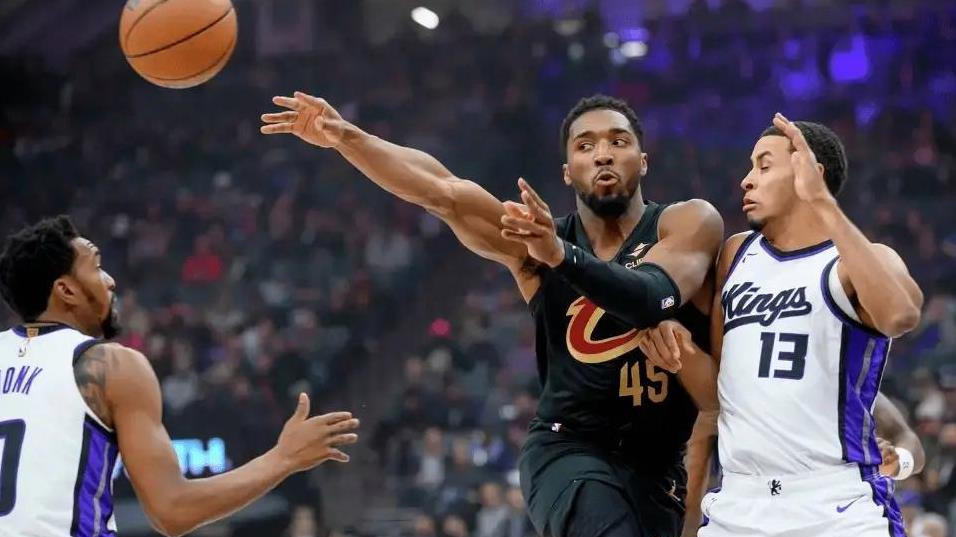 从16连胜到3连败！联盟第一倒下，老大被高估，你们没有冠军相