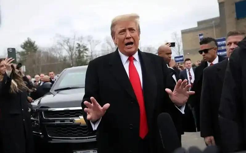 特朗普“密使”突访莫斯科！普京会否拿中国当筹码？
2025年8月3日，特朗普突然