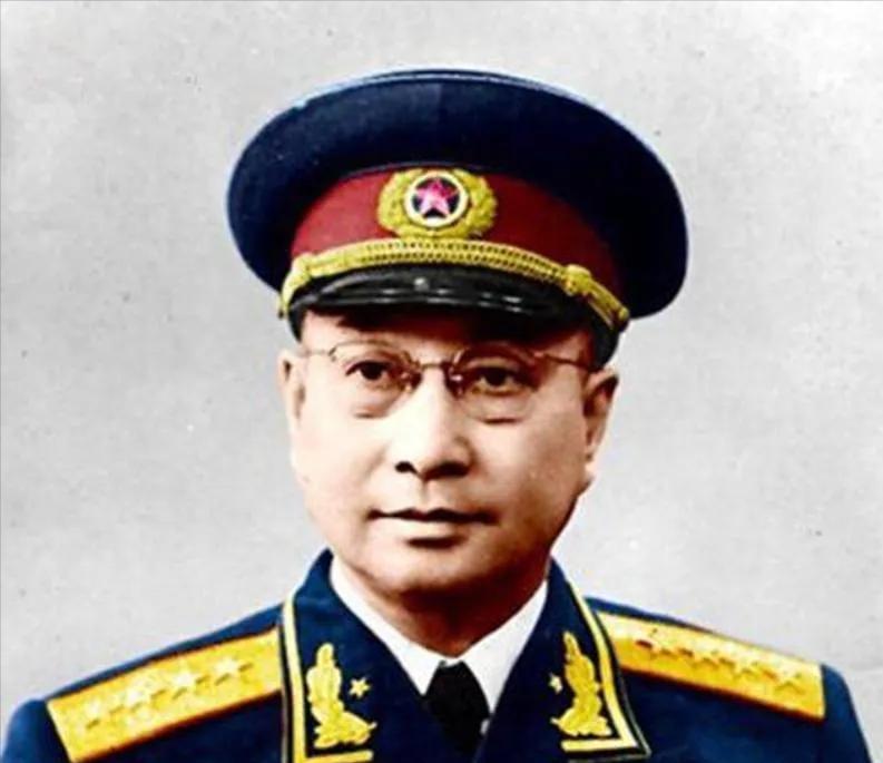 1961年3月16日，陈赓因心脏病突发去世，享年58岁。
消息一传来，郭化若立刻