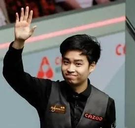 闪电四连鞭，斯佳辉4-0零封马奎尔，强势晋级16强！
      斯诺克北爱尔兰