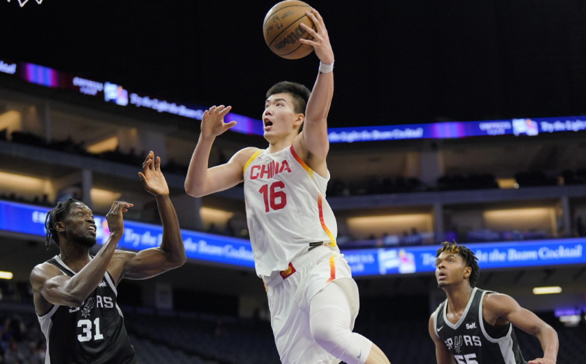 黄蜂队祖上未免也太穷了吧！

夏洛特黄蜂队刚刚赢得2025年NBA夏季联赛冠军，