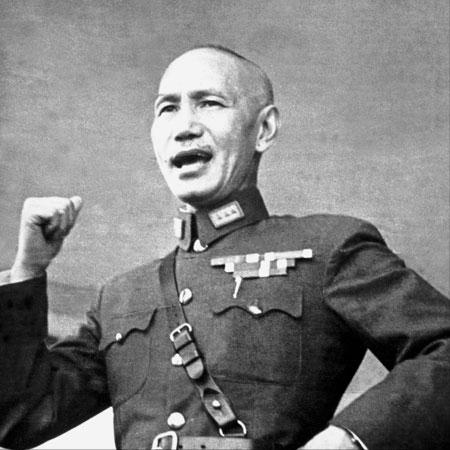 1955年，蒋介石的女婿被判刑15年，其妻子亲自出面找周总理求情，周总理指示：“