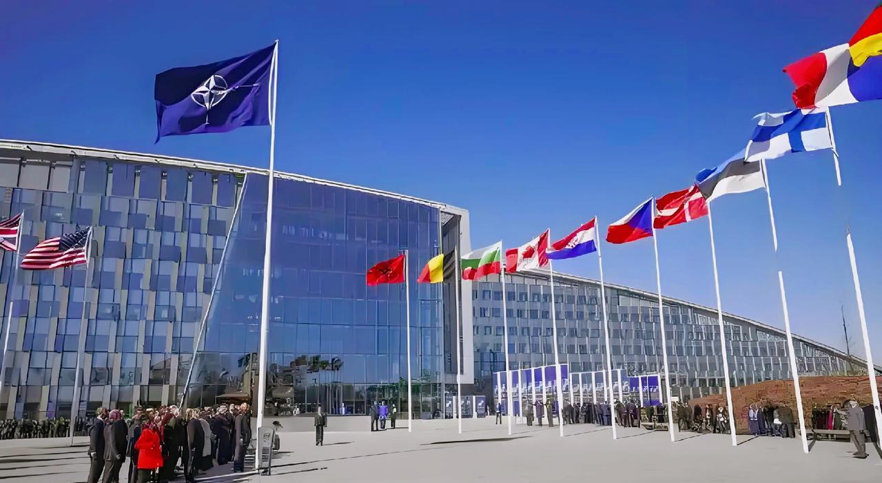 乌克兰不加入北约，欧洲是进可攻退可守！一旦让乌克兰加入北约，那欧洲就被乌克兰绑住