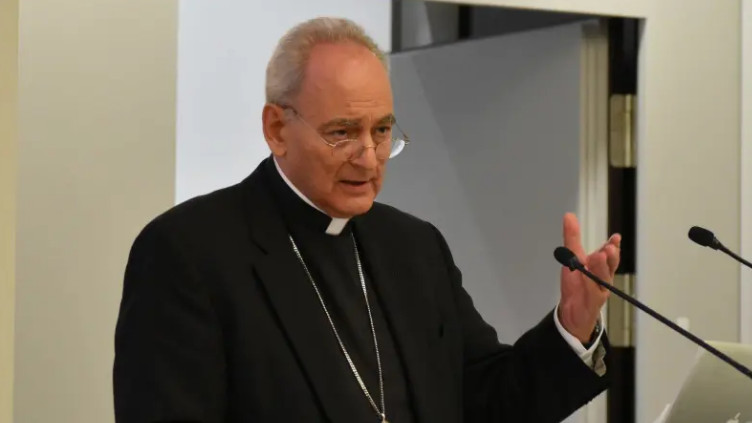 梵蒂冈主教盛赞中国 西方为何坐不住了？