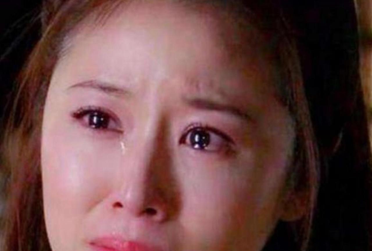 婆婆出钱不出力，真的错了吗？
小媳妇哭红了眼抱怨：
