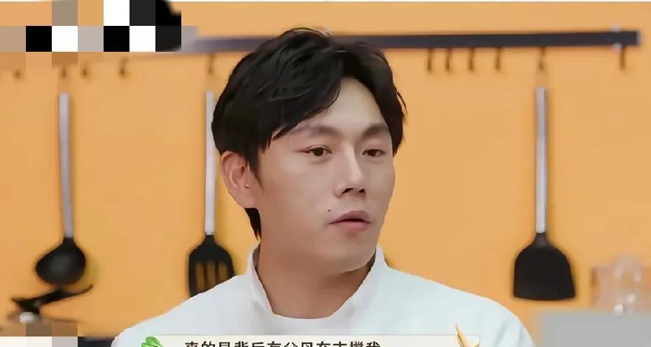 真正的好夫妻都能看到对方身上的闪光点
秦昊在采访里聊自己的经历，真的特别实在！他