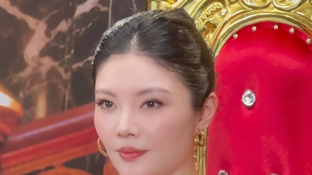 徐冬冬身形圆润被指孕相明显，网友齐喊双喜临门，本人暂未回应