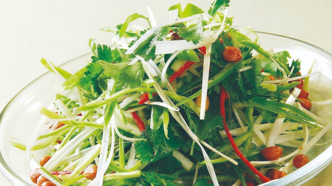 东北菜起名比段子还野！第5个笑到80岁大娘要劈叉