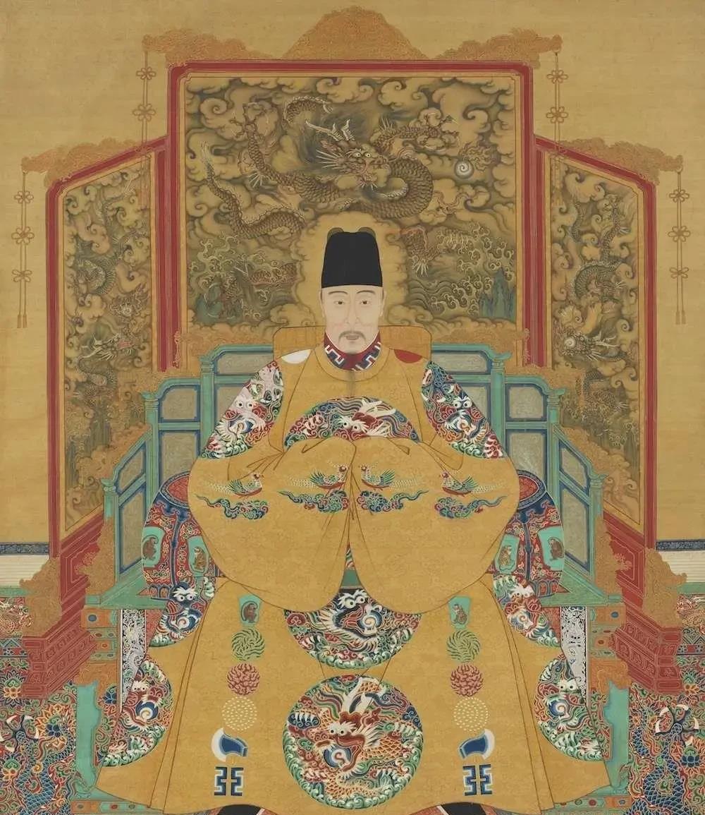 1584年，万历皇帝抄家的旨意下达十多天，锦衣卫才打开封锁已久的张府大门，张居正