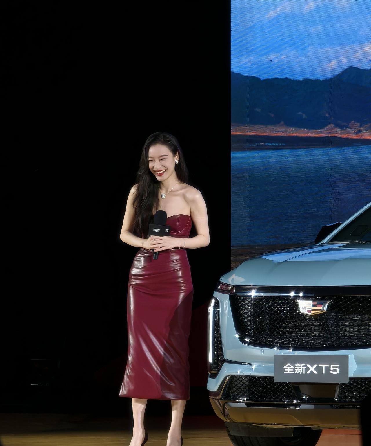 2025成都车展之外，凯迪拉克公布了全新XT5的“限时一口价”，22.99万-3