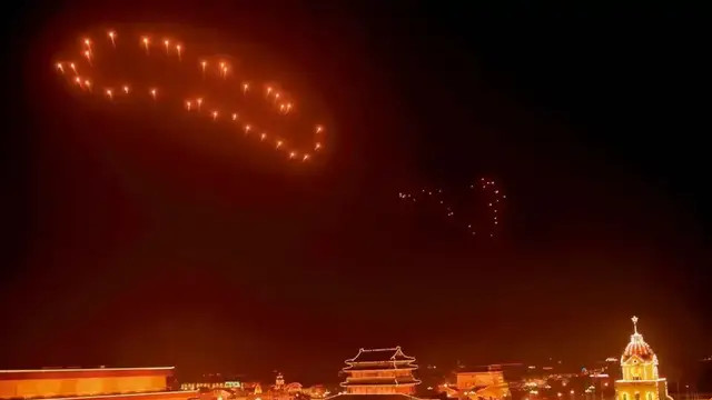 始祖鸟&蔡国强烟花秀，翻车的本质是什么？