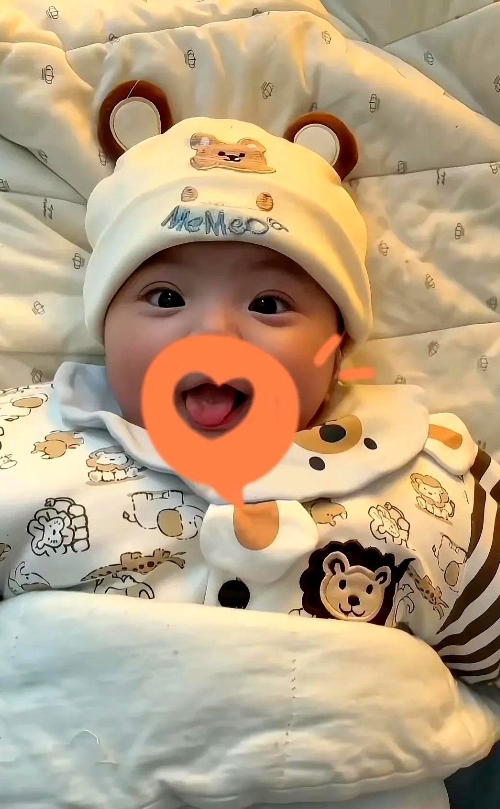婆婆今天跟我说，我老公压力太大了，让我休完产假就去上班，家里需要我赚钱。
孩子她