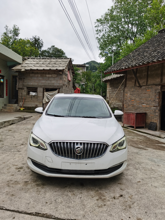 17年自动1.5自吸英朗，油耗太高
二十天前买了个二手英朗，1.5四缸机，目前跑