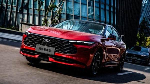 整车细节有修改 中期改款蒙迪欧来了 14.98万起售值得入手吗？